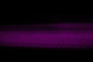 antecedentes degradado negro y ligero púrpura cubrir resumen antecedentes negro, noche, oscuro, noche, con espacio para texto, para un antecedentes Violeta textura. foto