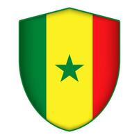 Senegal bandera en proteger forma. vector ilustración.