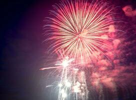 fuegos artificiales en el día de la independencia en estados unidos foto