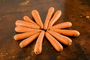 a group of carrots arranged in a circle photo