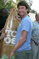 Jerry OConnell arriving at the Teen Choice Awards 2008 at the Universal Ampitheater at Universal Studios in Los Angeles CA August 3 2008 photo