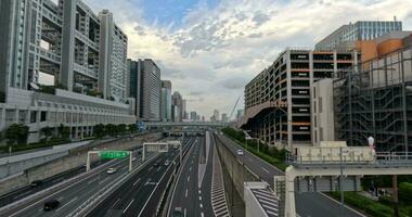 betong djungler av tokyo Japan, Bra väg trafik infrastruktur, lång modern video