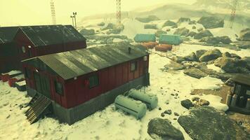 Antarktis Forschung Bahnhof im Schnee video