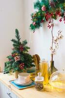 cocina interior decorado para Navidad y nuevo año. nuevo años interior en rojo y blanco tonos foto