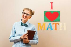 contento nerd mujer ama matemáticas foto