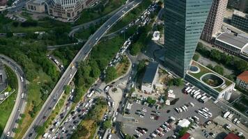 kalkoen Istanbul 12 juni 2023. qnb financieel bank in sisli video