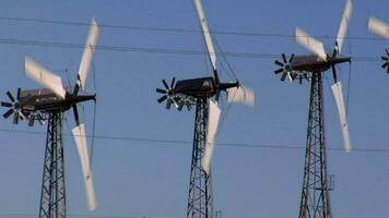 drie windmolens in Californië een deel van een serie video