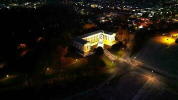 ett antenn se av de bavaria staty i munich video