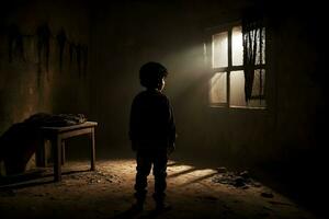 ai generado oscuro silueta de niño en misterioso habitación ai generativo foto