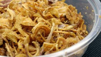 Crispy deep fried shallot photo