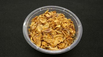 Crispy deep fried shallot photo