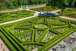 jardín en castillo escorial a san lorenzo cerca Madrid España foto