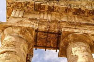 Segesta sitio arqueológico de la antigua Grecia simulacros Sicilia Italia foto