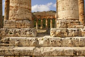 Segesta sitio arqueológico de la antigua Grecia simulacros Sicilia Italia foto
