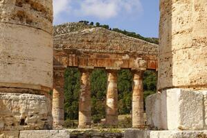 Segesta sitio arqueológico de la antigua Grecia simulacros Sicilia Italia foto