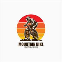 montaña bicicleta logo emblema vector imagen