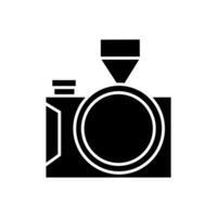 Camera icon vector. Photo illustration sign. Photo studio symbol or logo. vector