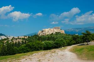 icónico Partenón templo a el acrópolis de Atenas, Grecia foto