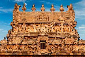 periyanayaki amman templo, darasuram foto