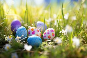 ai generado vistoso Pascua de Resurrección huevos en césped. contento Pascua de Resurrección antecedentes. foto