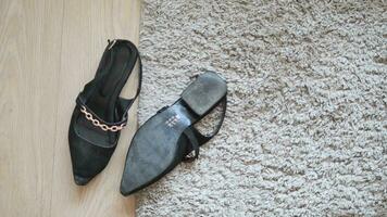 dirty women shoe on floor carpet video