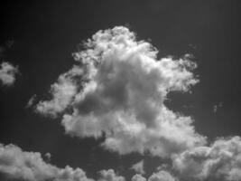 negro y blanco hermosa cielo antecedentes foto