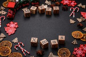 hermosa Navidad composición con Copiar espacio con un inscripción en de madera cubitos foto