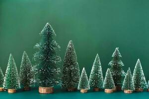 magia brillante Navidad árbol, increíble Navidad celebracion, navidad árbol decoración foto