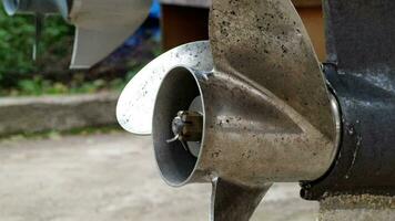 old stainless steel boat propeller, boat motor video