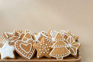 hecho a mano fiesta galletas, Navidad panes de jengibre foto