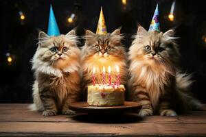 ai generado Tres mullido gatos en festivo tapas celebrar un cumpleaños a un de madera mesa con un pastel. generado por artificial inteligencia foto