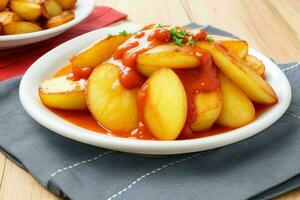 AI generated Traditional spanish fried potatoes. Pro Photo