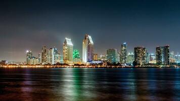 horizonte desde san diego California a noche foto