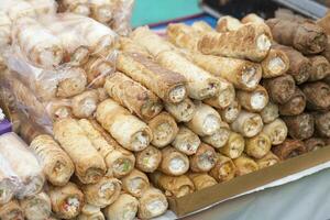 dulce panadería comida soplo rodar con crema foto