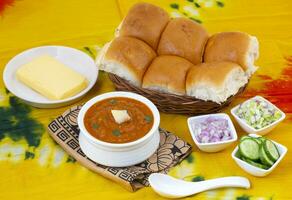 pav bhaji es un indio tradicional popular calle rápido comida foto