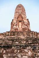 the old buddha temple photo