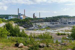 Mining in the quarry photo