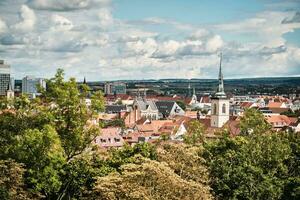 ver terminado el tejados de el alemán ciudad de Erfurt foto