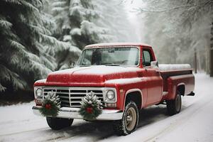 ai generado Clásico rojo recoger camión con Navidad guirnalda en invierno bosque foto