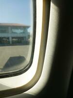 ver desde avión ventana Brillo Solar foto