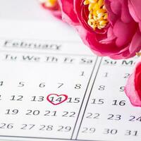 calendario recordatorio cerca arriba - San Valentín día febrero 14 foto