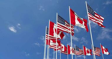 Unidos estados e Canadá bandeiras acenando juntos dentro a céu, desatado ciclo dentro vento, espaço em esquerda lado para Projeto ou Informação, 3d Renderização video