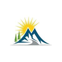 logotipo de icono de montaña vector