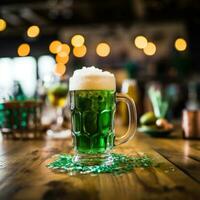 ai generado un festivo S t. patrick's día imagen con un verde cerveza jarra y un trébol en un de madera mesa foto