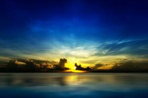 Sunset sky with cloud on the lake. photo