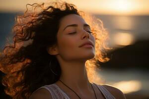 ai generado sereno facial expresión de un mujer practicando profundo respiración en contra el fondo de calma mar, meditación, atención plena práctica. foto