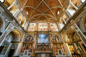 san Maurizio a el maggiore monasterio - Milán, Italia foto