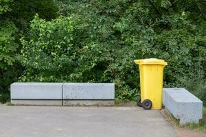 garbage bin on place photo