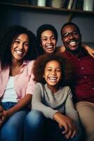 ai generado un contento familia de cuatro sentado en un cómodo sofá, con grande sonrisas en su caras foto