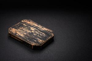 Empty wooden cutting board for preparing ingredients for preparing a delicious dish photo